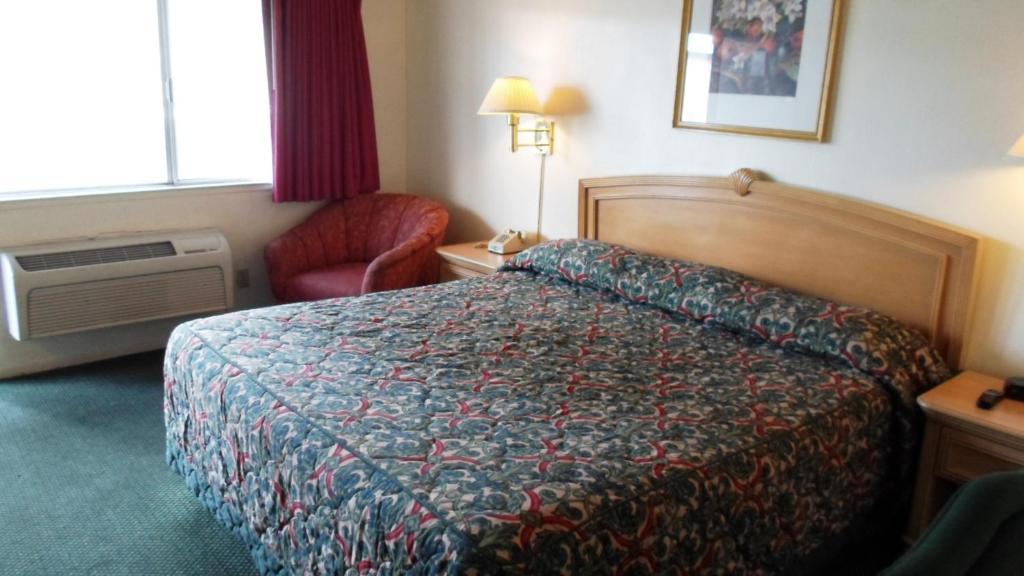 Green Lantern Motel South Lake Tahoe Room photo