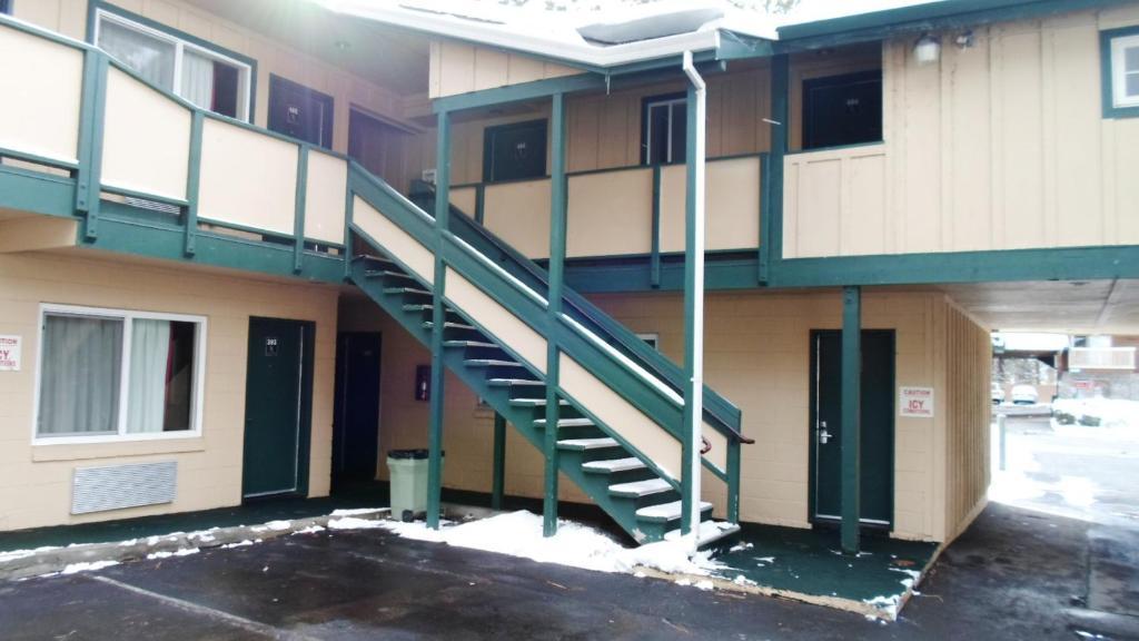 Green Lantern Motel South Lake Tahoe Exterior photo